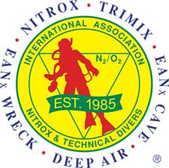 画像に alt 属性が指定されていません。ファイル名: iantd-new-logo-2016-small-2.jpg